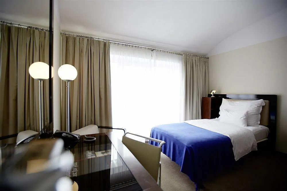 Maximilian Hotel Prague 4*,