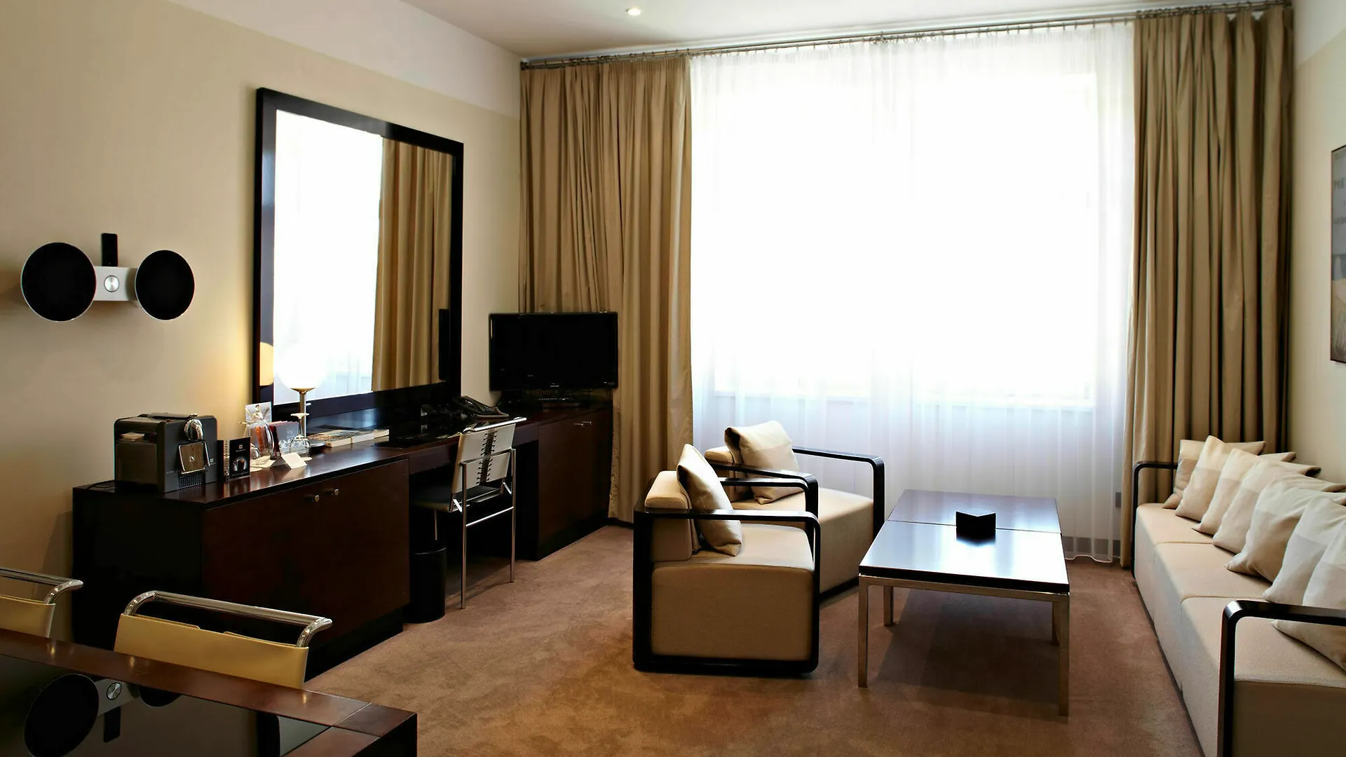 Maximilian Hotel Prague